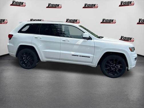 2017 Jeep Grand Cherokee Altitude