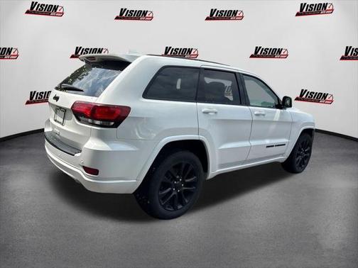 2017 Jeep Grand Cherokee Altitude