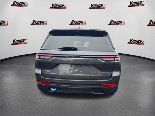 2024 Jeep Grand Cherokee 4xe Trailhawk