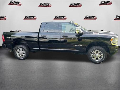 2024 RAM 2500 Laramie Crew Cab 4x4 6'4' Box