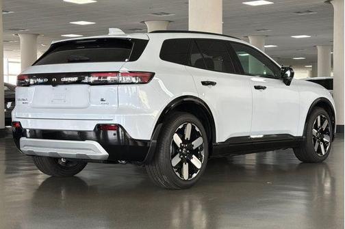 White Pearl 2026 Honda Prologue Elite
