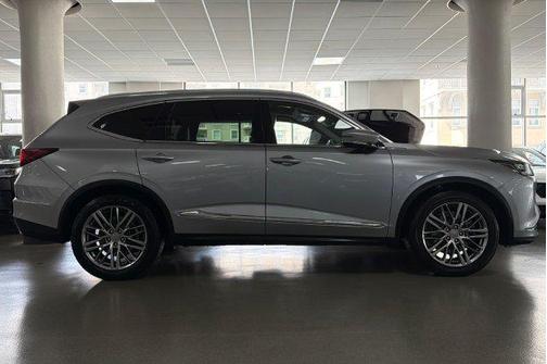 Liquid Carbon Metallic 2024 Acura MDX Advance