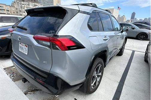 2022 Toyota RAV4 Prime SE