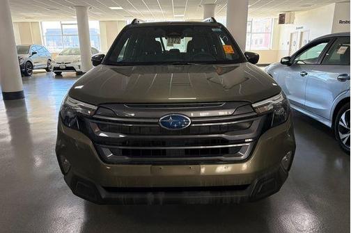 Green Metallic 2025 Subaru Forester Premium