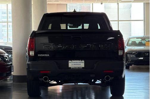 Crystal Black Pearl 2026 Honda Ridgeline RTL
