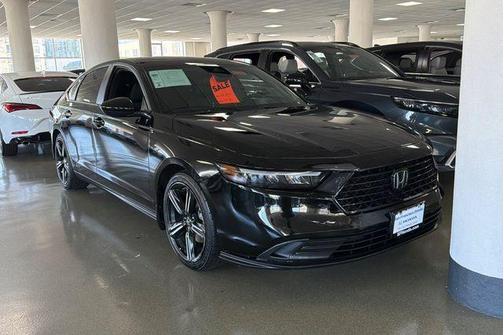 Crystal Black Pearl 2025 Honda Accord Hybrid Sport