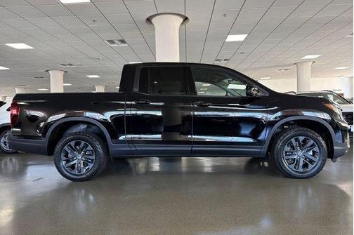 Crystal Black Pearl 2026 Honda Ridgeline Sport