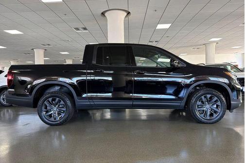 Crystal Black Pearl 2026 Honda Ridgeline Sport