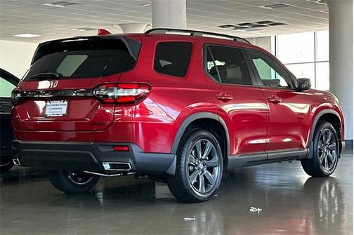 2025 Honda Pilot Sport