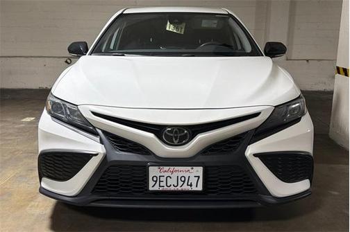 2023 Toyota Camry SE Nightshade