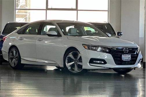 2018 Honda Accord Touring
