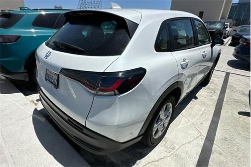 2025 Honda HR-V LX