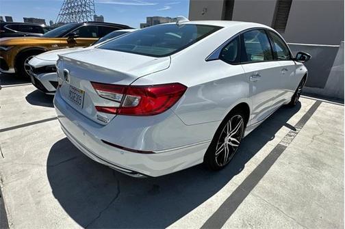 2022 Honda Accord Hybrid Touring