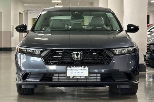 Meteorite Gray Metallic 2026 Honda Accord SE