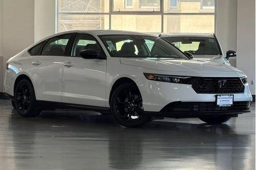 Platinum White Pearl 2025 Honda Accord SE