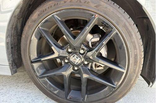 Urban Gray Pearl 2025 Honda Civic Sport