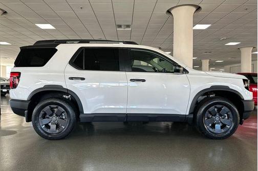 Platinum White Pearl 2026 Honda Passport RTL