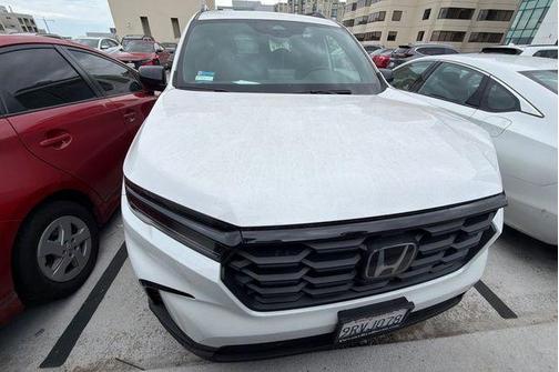 Platinum White Pearl 2025 Honda Pilot Sport