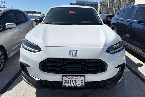 Platinum White Pearl 2024 Honda HR-V Sport