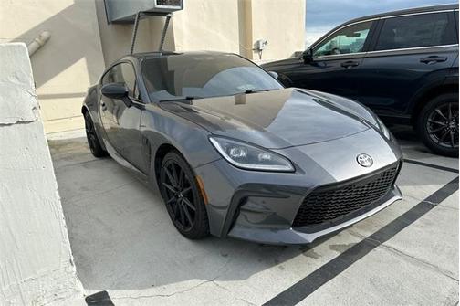 2024 Toyota GR86 Premium