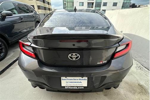 2024 Toyota GR86 Premium