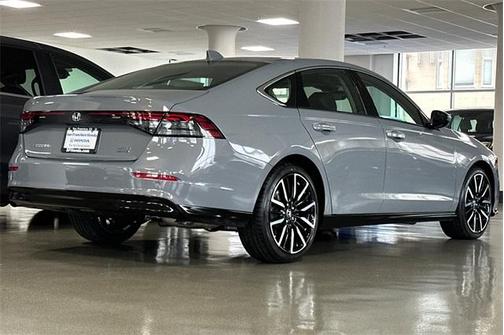 2025 Honda Accord Hybrid Touring