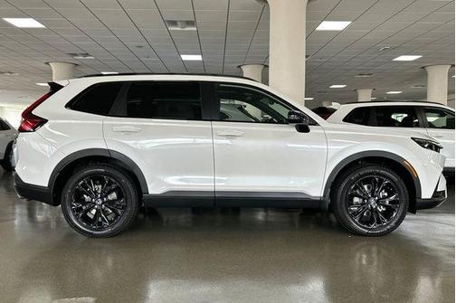 Platinum White Pearl 2026 Honda CR-V Hybrid Sport Touring