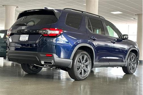 2025 Honda Pilot Sport