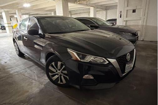 Black 2020 Nissan Altima 2.5 S