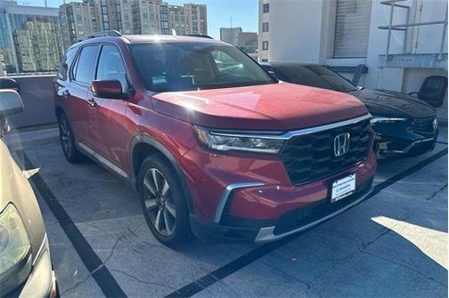 2023 Honda Pilot Touring