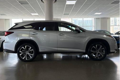 Silver Lining Metallic 2019 Lexus RX 450hL Premium