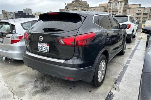 2018 Nissan Rogue Sport S