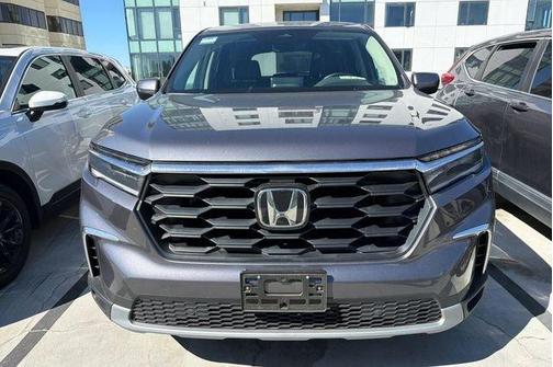 2023 Honda Pilot EX-L 8-Passenger