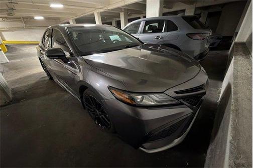 2022 Toyota Camry Hybrid XSE