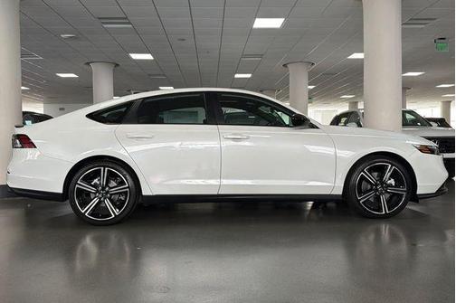 Platinum White Pearl 2026 Honda Accord Hybrid Sport