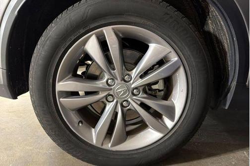 Lunar Silver Metallic 2024 Acura MDX Base