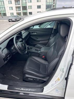 Platinum White Pearl 2023 Honda Accord Hybrid EX-L