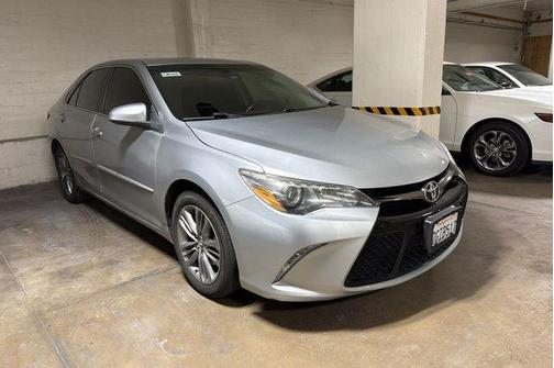 2015 Toyota Camry SE