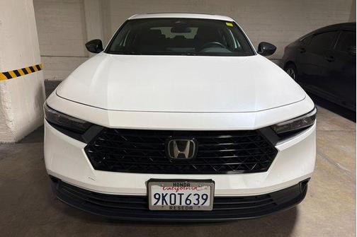 Platinum White Pearl 2024 Honda Accord Hybrid Sport