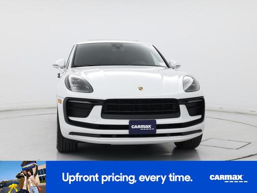 2022 Porsche Macan 