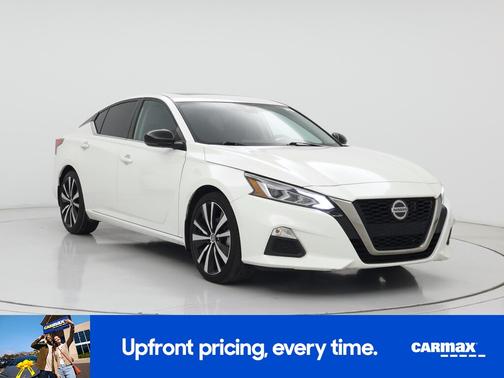 White 2021 Nissan Altima SR