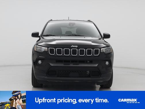 Black 2025 Jeep Compass Latitude