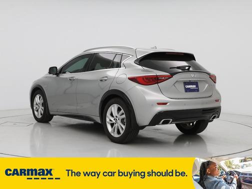 2019 INFINITI QX30 Essential