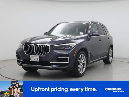 Gray 2022 BMW X5 xDrive40i