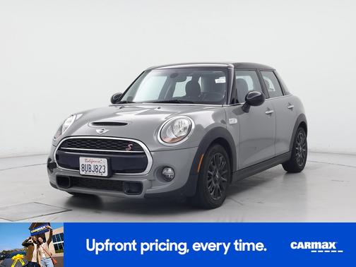 Gray 2018 MINI Hardtop S