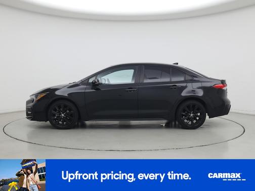 Black 2022 Toyota Corolla SE