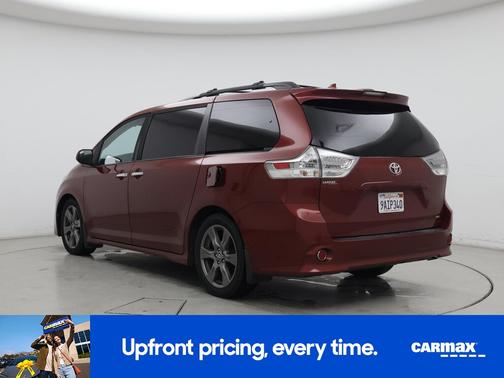 2020 Toyota Sienna SE