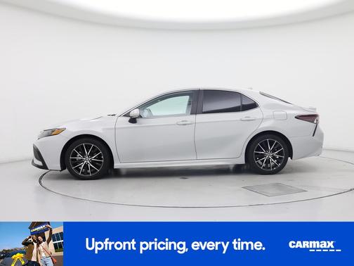 Gray 2024 Toyota Camry Hybrid SE