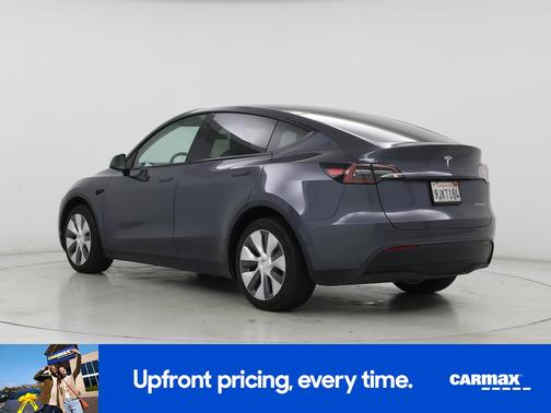 Gray 2023 Tesla Model Y Long Range