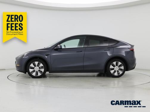 Gray 2023 Tesla Model Y Long Range